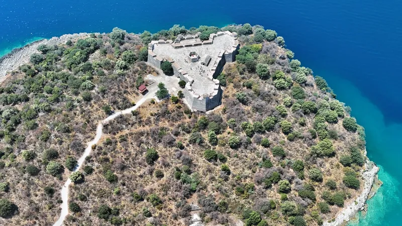 Porto Palermo Castle